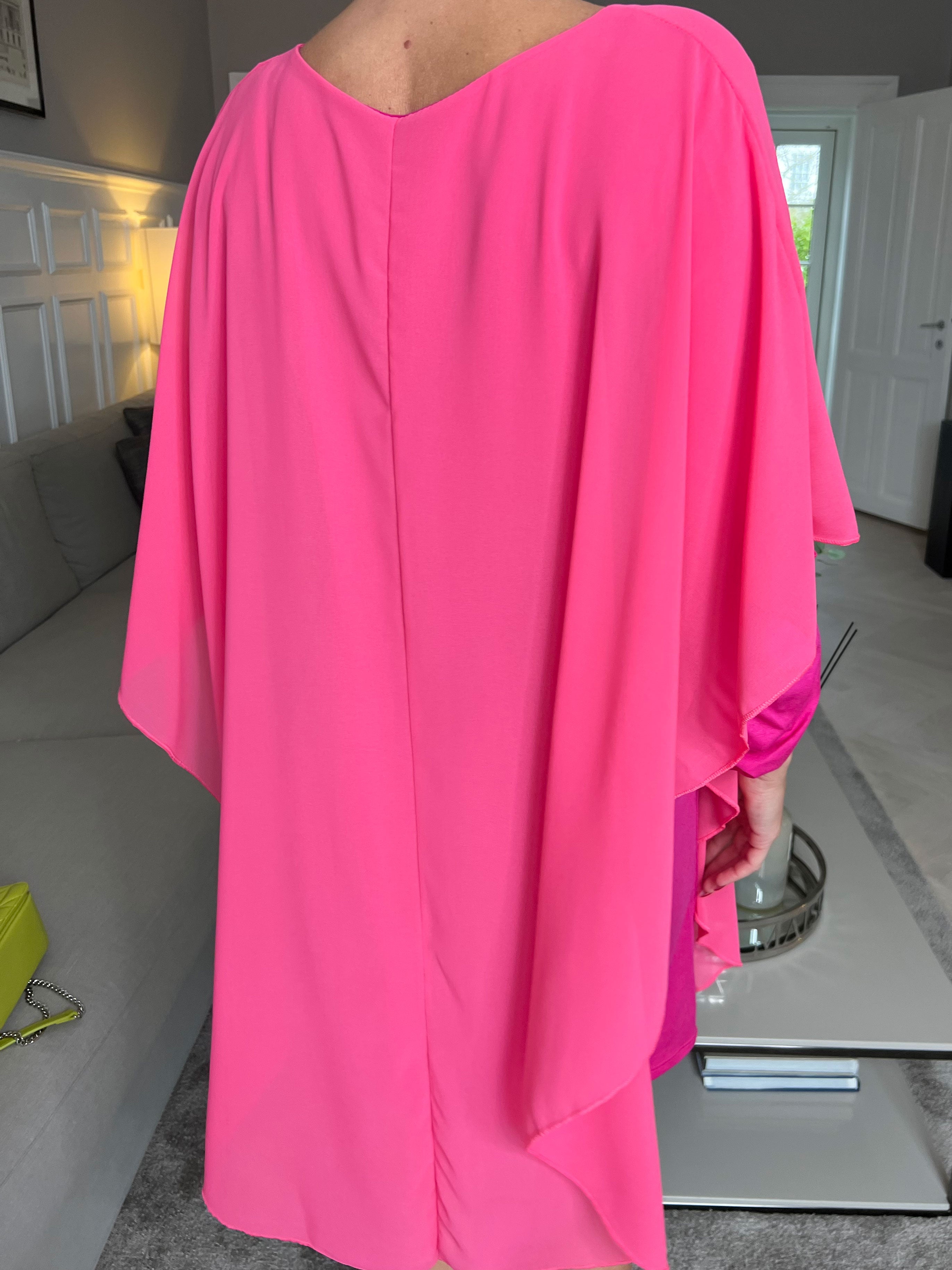 Kenya Long Sleeve - Tunikaklänning med chiffonglager